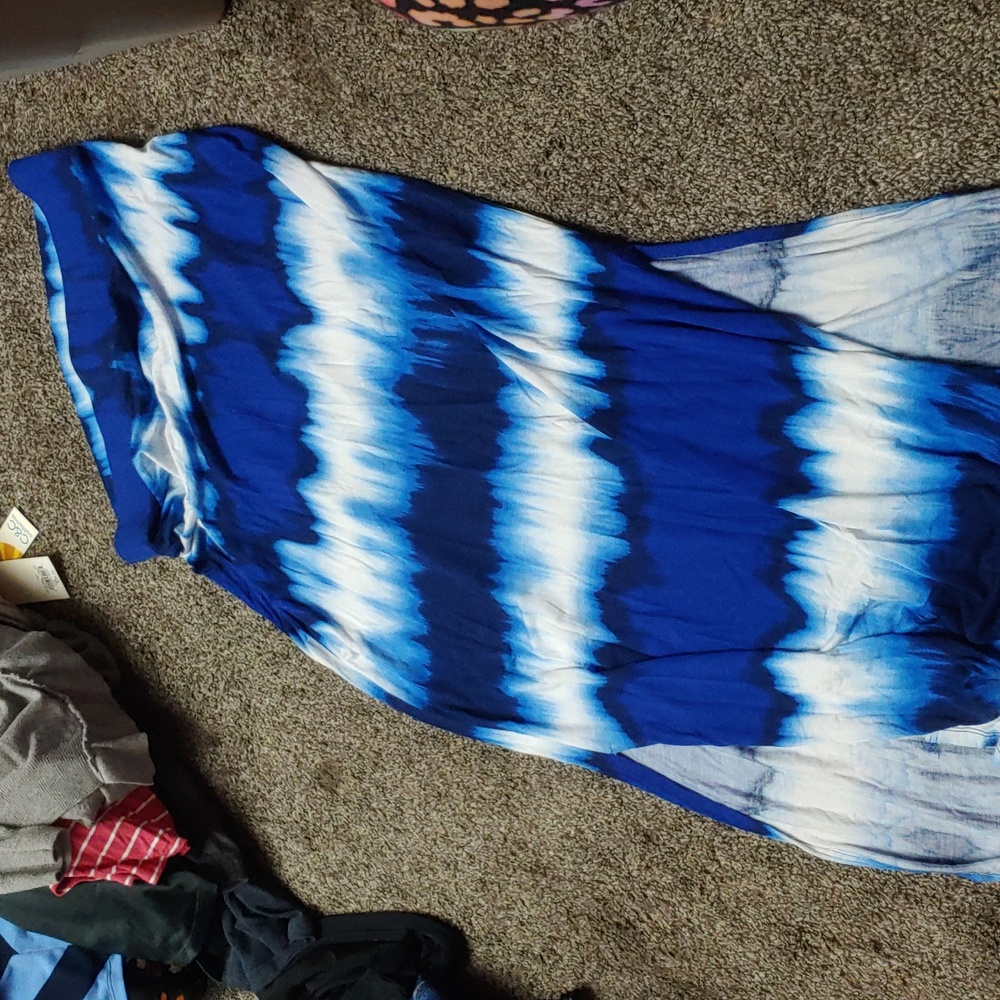 Women's Boutique Maxi Skirt Size Small